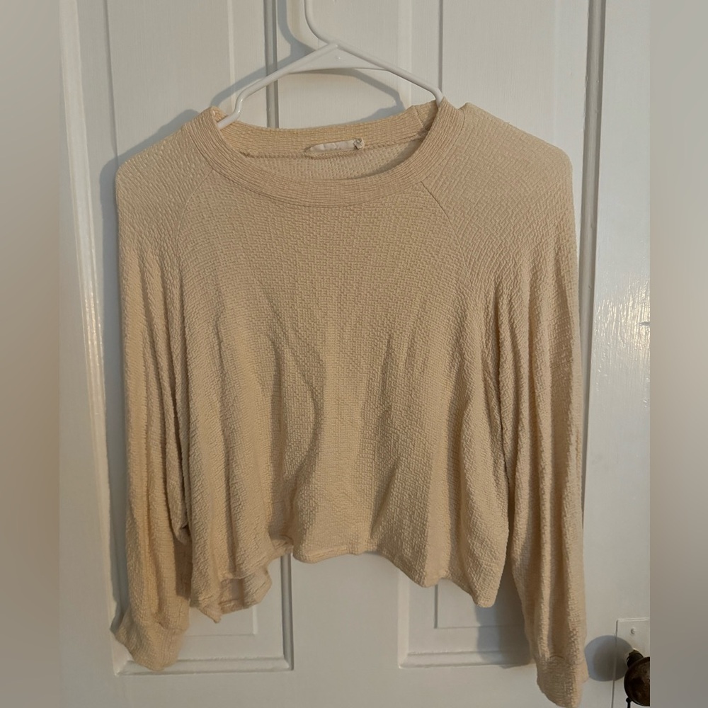 Crop long sleeve sweater top